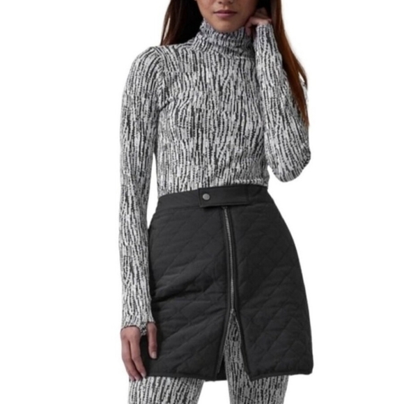 New Athleta Apres Ski Skirt Size 6